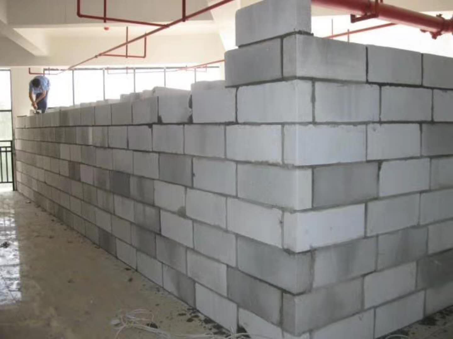 铜仁蒸压加气混凝土砌块承重墙静力和抗震性能的研究